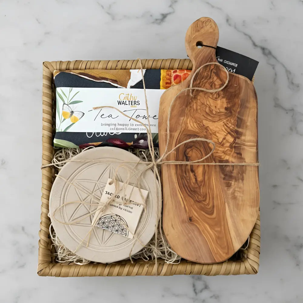 Olive wood cutting board with clear natural grain in Bird Feeder Nest set