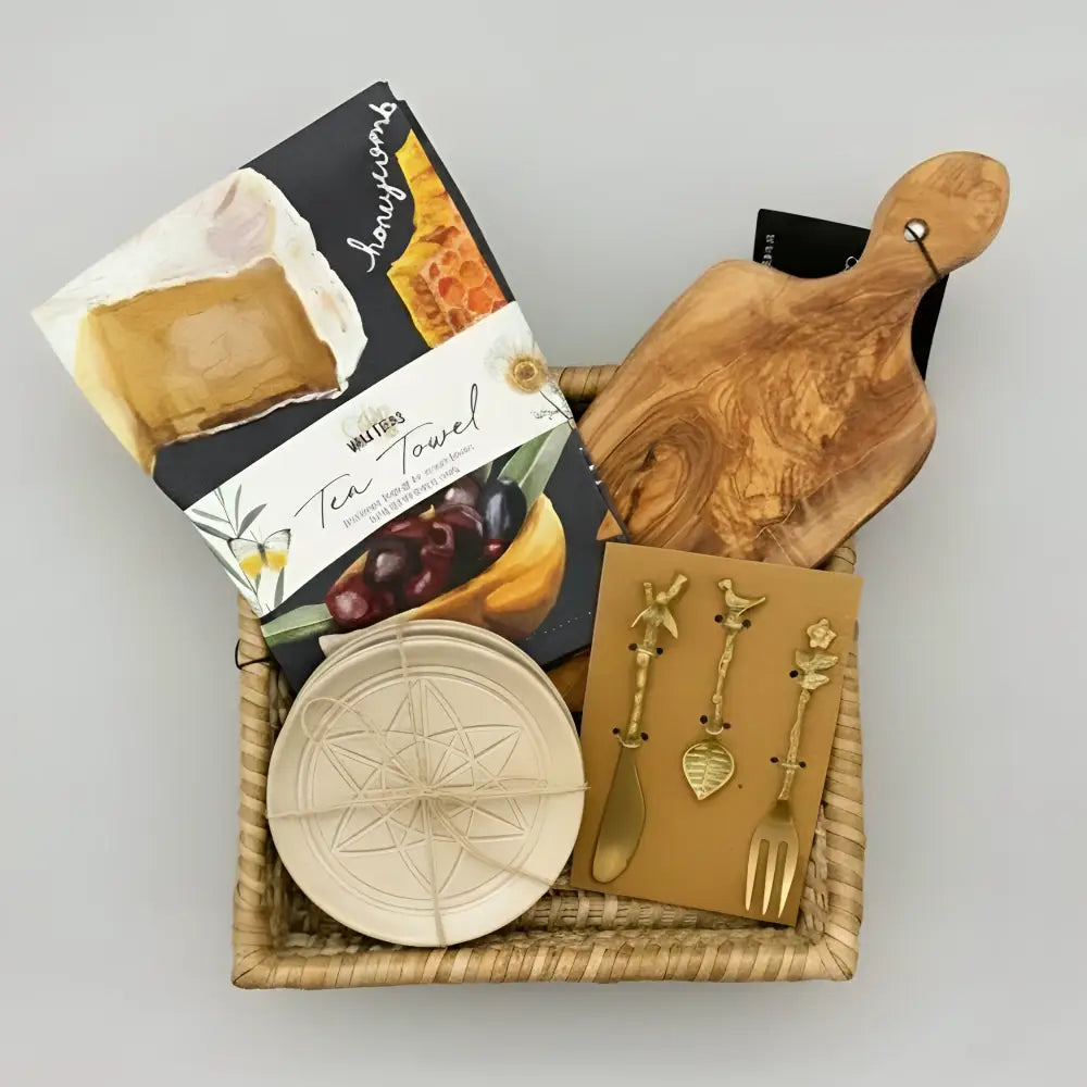 Italian olivewood cutting board with smooth grain for Bird Feeder Nest set