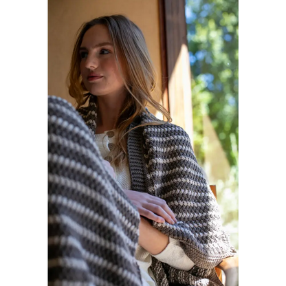 Grey and White Houndstooth Cotton Throw Blanket from Tara Collection