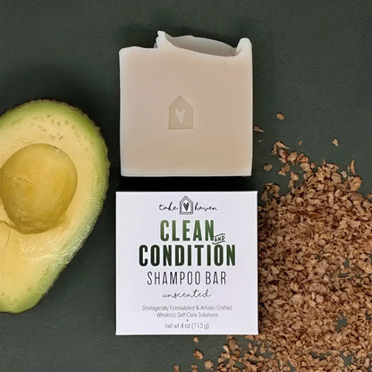 A creamy off-white herbal shampoo bar formulated with nourishing oils to provide gentle cleansing and conditioning