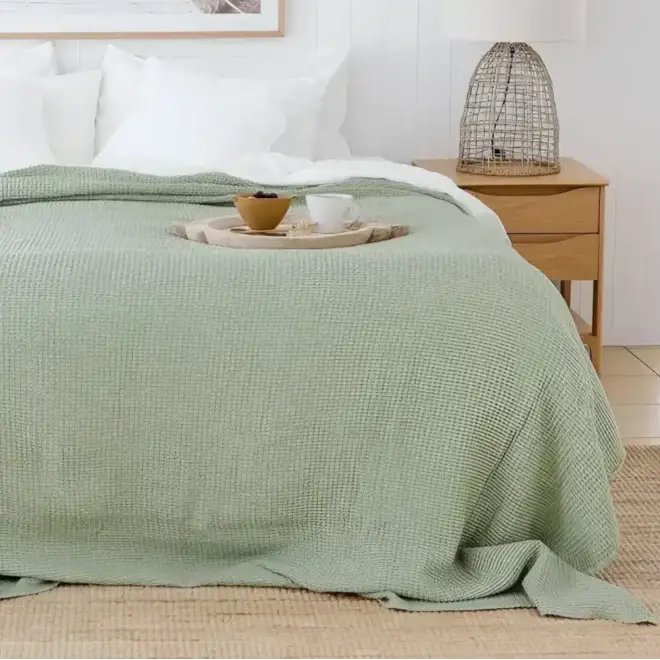 Linen waffle blanket in pistachio green