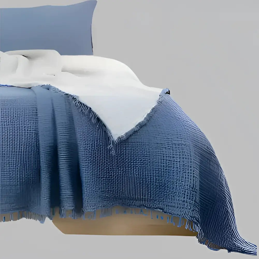 Turkish Cotton Muslin Oversized Throw Blanket delivers exceptional lightweight comfort through a 4-layer crinkly gauze construction