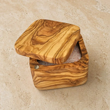 Olive wood square spice cellar with magnetic lid in light brown tones for storing coarse spices