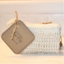 Sisal soap bag made of sustainable sisal, a 100% natural fiber.